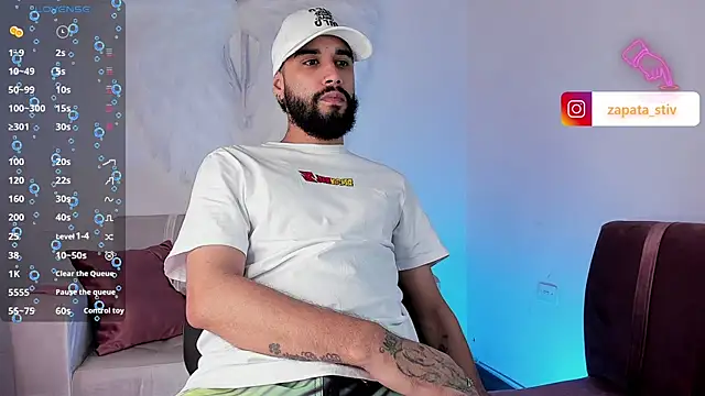 Snapshot of estiben_05 chatting on January 2025 03:01:02 PM estiben 05 online show from January 2025 03:01:02 PM