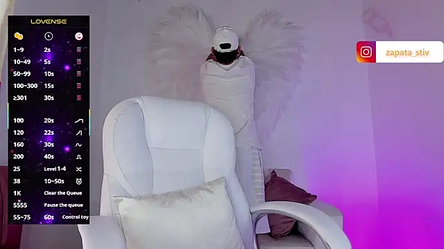 Snapshot of estiben_05 chatting on March 2025 05:58:02 PM estiben 05 online show from March 2025 05:58:02 PM