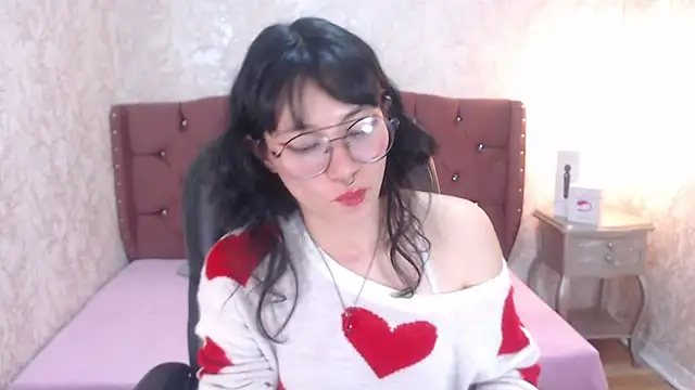 charlottemoonxz online show from February 2025 08:24:01 PM