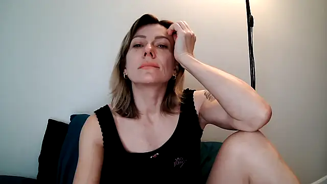 Snapshot of anechka1 chatting on March 2026 04:46:02 PM anechka1 online show from March 2026 04:46:02 PM