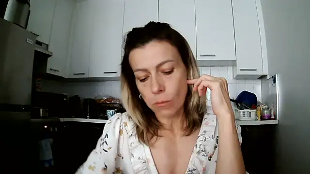Snapshot of anechka1 chatting on June 2026 02:43:02 PM anechka1 online show from June 2026 02:43:02 PM