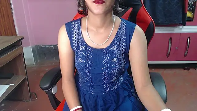 Snapshot of Angel_Alison_ chatting on February 2025 06:22:01 PM Angel Alison  online show from February 2025 06:22:01 PM