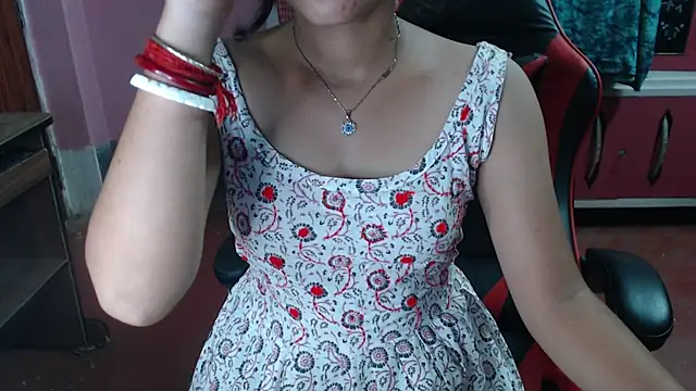 Snapshot of Angel_Alison_ chatting on October 2025 06:07:01 PM Angel Alison  online show from October 2025 06:07:01 PM