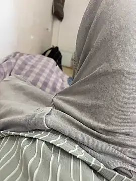 Snapshot of ravirishi1122 chatting on April 2026 03:22:01 AM ravirishi1122 online show from April 2026 03:22:01 AM