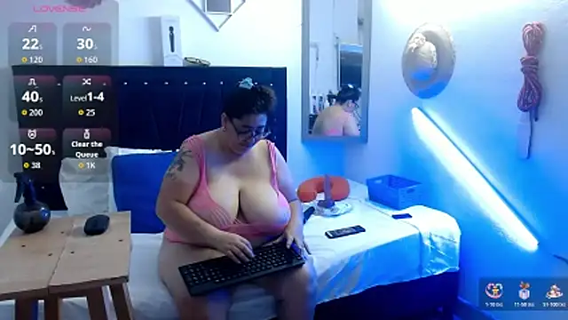 Snapshot of bubis_laru53 chatting on April 2026 07:29:01 PM bubis laru53 online show from April 2026 07:29:01 PM