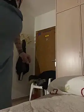 Snapshot of Kamaleonix chatting on February 2026 09:11:01 PM Kamaleonix online show from February 2026 09:11:01 PM