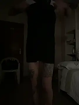 Snapshot of Kamaleonix chatting on April 2026 08:39:01 PM Kamaleonix online show from April 2026 08:39:01 PM