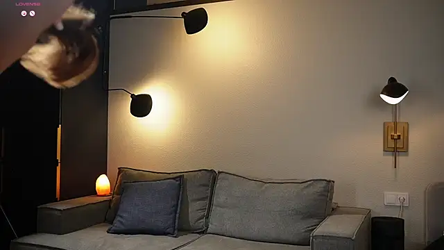 Snapshot of milablum777 chatting on December 2024 05:08:02 PM milablum777 online show from December 2024 05:08:02 PM