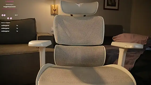 Snapshot of milablum777 chatting on December 2024 07:11:02 PM milablum777 online show from December 2024 07:11:02 PM