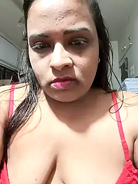 Snapshot of Love_Jenny chatting on January 2025 03:07:01 PM Love Jenny online show from January 2025 03:07:01 PM