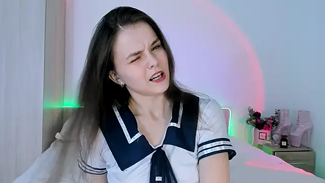 Snapshot of evelinal_ove chatting on March 2025 05:24:02 AM evelinal ove online show from March 2025 05:24:02 AM