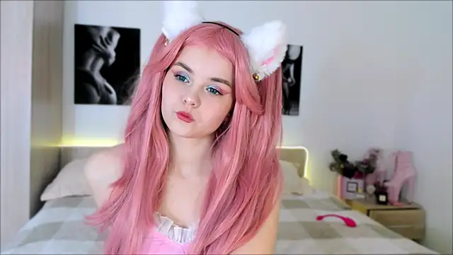 Snapshot of evelinal_ove chatting on March 2025 05:13:01 AM evelinal ove online show from March 2025 05:13:01 AM