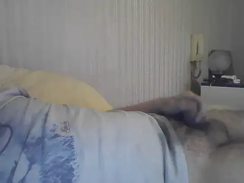 Stilloving online show from February 2026 02:32:02 AM