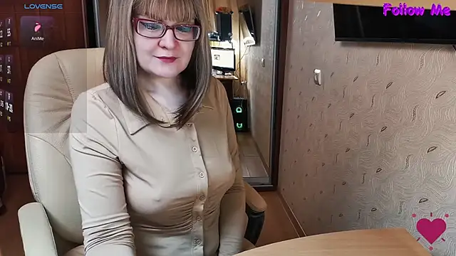 MyLadySkyLuck online show from November 2025 03:17:02 AM