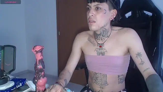 charlotbelucci  online show from October 2025 09:07:01 AM