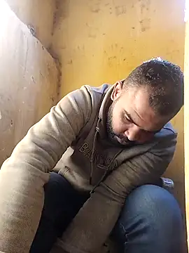 Snapshot of ListedLoin chatting on January 2025 12:04:02 PM ListedLoin online show from January 2025 12:04:02 PM