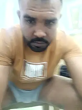 Snapshot of ListedLoin chatting on March 2025 05:35:02 PM ListedLoin online show from March 2025 05:35:02 PM