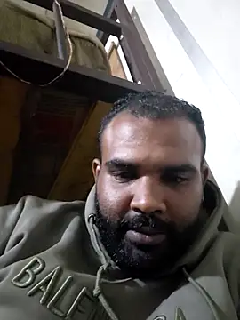 ListedLoin online show from December 2025 05:09:01 PM