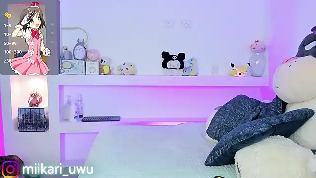 Ahri Elderwood online show from March 2025 03:40:01 AM