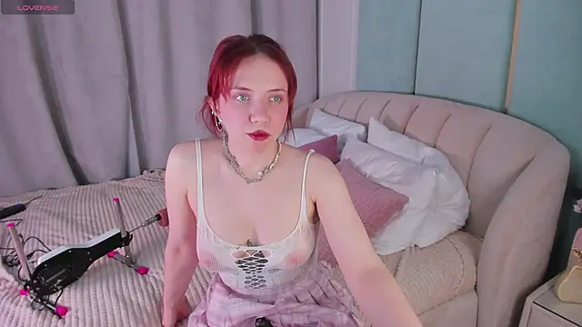 Love is Lola online show from January 2025 07:10:02 AM