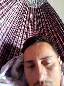 luissilva0071 online show from March 2025 04:54:02 PM