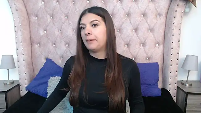 Abril Squirt online show from January 2025 04:04:01 AM