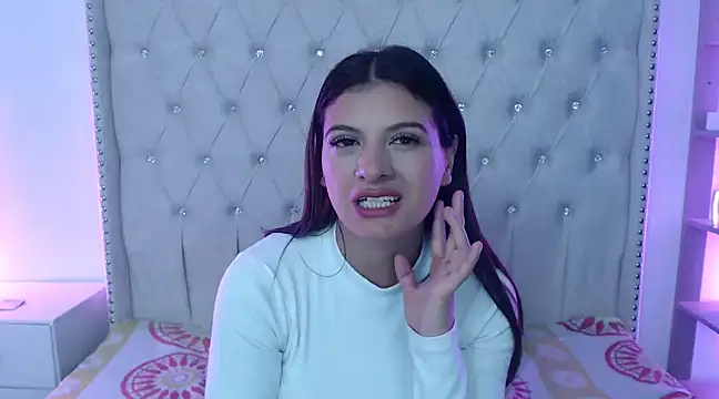 Abril Squirt online show from February 2025 06:26:02 AM