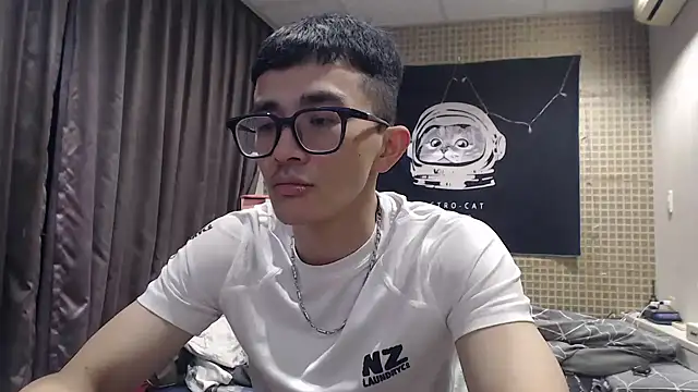 Snapshot of Stevenjt chatting on February 2026 10:15:02 AM Stevenjt online show from February 2026 10:15:02 AM