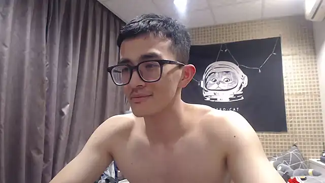 Snapshot of Stevenjt chatting on March 2026 11:32:01 AM Stevenjt online show from March 2026 11:32:01 AM