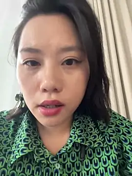 Snapshot of Eliza-E chatting on March 2026 08:07:01 AM Eliza-E online show from March 2026 08:07:01 AM