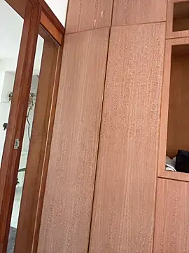 Snapshot of Eliza-E chatting on April 2026 03:32:01 AM Eliza-E online show from April 2026 03:32:01 AM