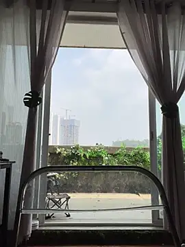 Snapshot of Eliza-E chatting on April 2026 02:55:01 AM Eliza-E online show from April 2026 02:55:01 AM