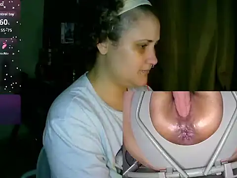 Snapshot of lolalicious_758 chatting on May 2026 12:40:02 AM lolalicious 758 online show from May 2026 12:40:02 AM