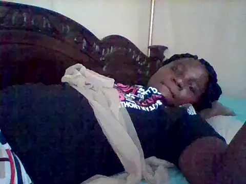 missarpie online show from December 2025 09:05:02 AM