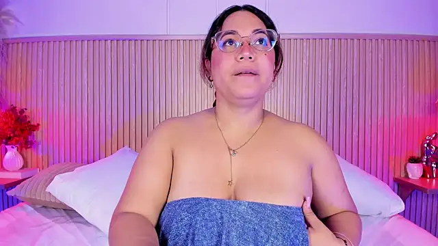 MelissaKarterrs online show from July 2026 12:19:02 PM