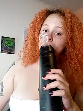 Snapshot of Alaska_colors7 chatting on April 2026 12:16:02 PM Alaska colors7 online show from April 2026 12:16:02 PM