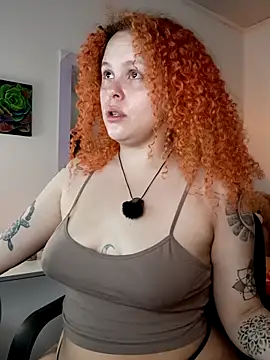 Snapshot of Alaska_colors7 chatting on April 2026 12:32:02 PM Alaska colors7 online show from April 2026 12:32:02 PM