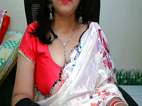 Inviting Aanya online show from October 2025 04:04:02 AM