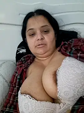 Snapshot of sarahhh1987 chatting on December 2025 07:37:01 AM sarahhh1987 online show from December 2025 07:37:01 AM