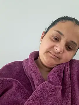 Snapshot of sarahhh1987 chatting on January 2026 08:28:02 AM sarahhh1987 online show from January 2026 08:28:02 AM