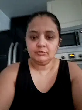 Snapshot of sarahhh1987 chatting on February 2026 09:02:01 AM sarahhh1987 online show from February 2026 09:02:01 AM