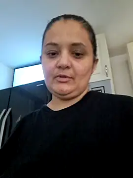 Snapshot of sarahhh1987 chatting on February 2026 07:38:02 AM sarahhh1987 online show from February 2026 07:38:02 AM