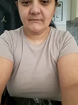 Snapshot of sarahhh1987 chatting on February 2026 08:13:02 AM sarahhh1987 online show from February 2026 08:13:02 AM