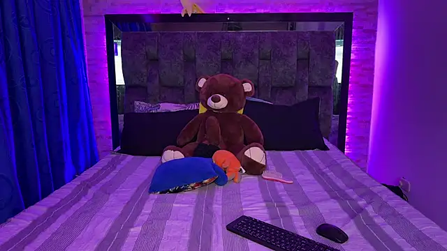 Snapshot of Juva___ chatting on September 2025 11:29:02 PM Juva    online show from September 2025 11:29:02 PM