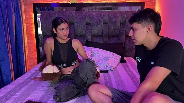 Juva    online show from November 2025 12:42:01 AM