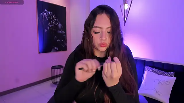 Snapshot of BellaRose_X chatting on January 2025 03:26:02 AM BellaRose X online show from January 2025 03:26:02 AM