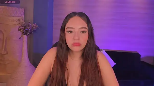 Snapshot of BellaRose_X chatting on January 2025 03:22:01 AM BellaRose X online show from January 2025 03:22:01 AM