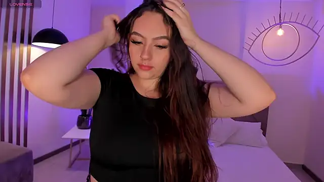 Snapshot of BellaRose_X chatting on March 2025 03:16:01 AM BellaRose X online show from March 2025 03:16:01 AM