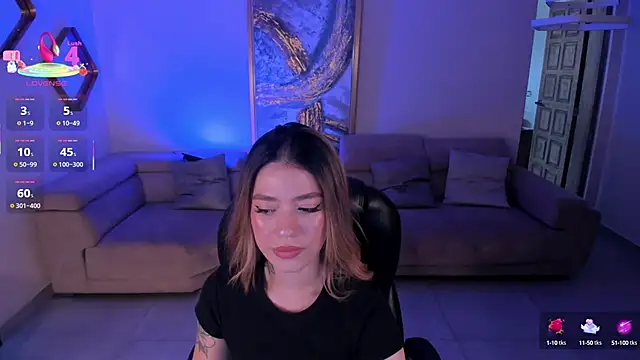 ViolettHansson online show from February 2025 09:23:01 PM