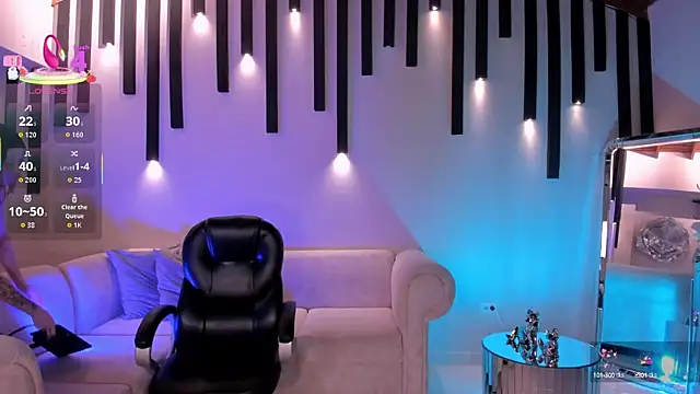 ViolettHansson online show from September 2025 06:19:02 PM